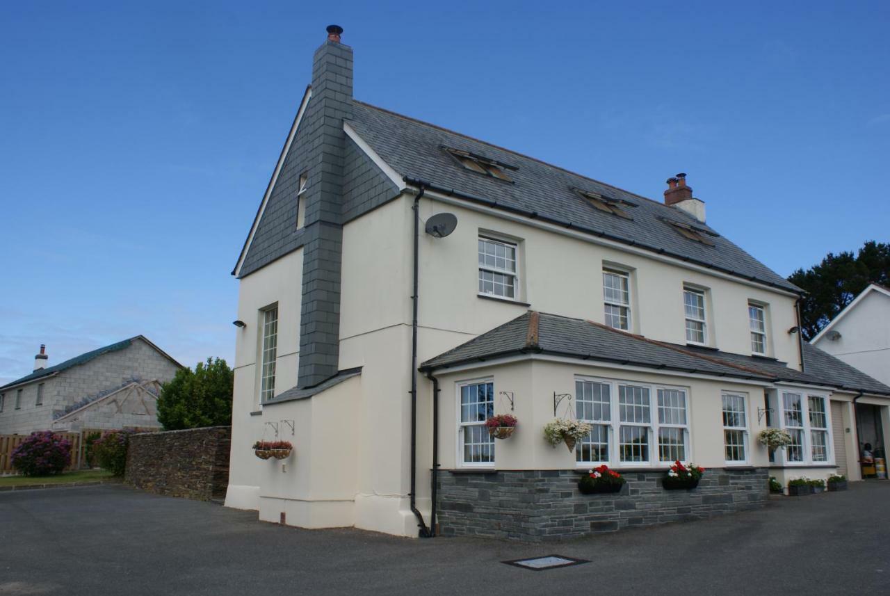 Melorne Farm Acomodação com café da manhã Camelford Exterior foto