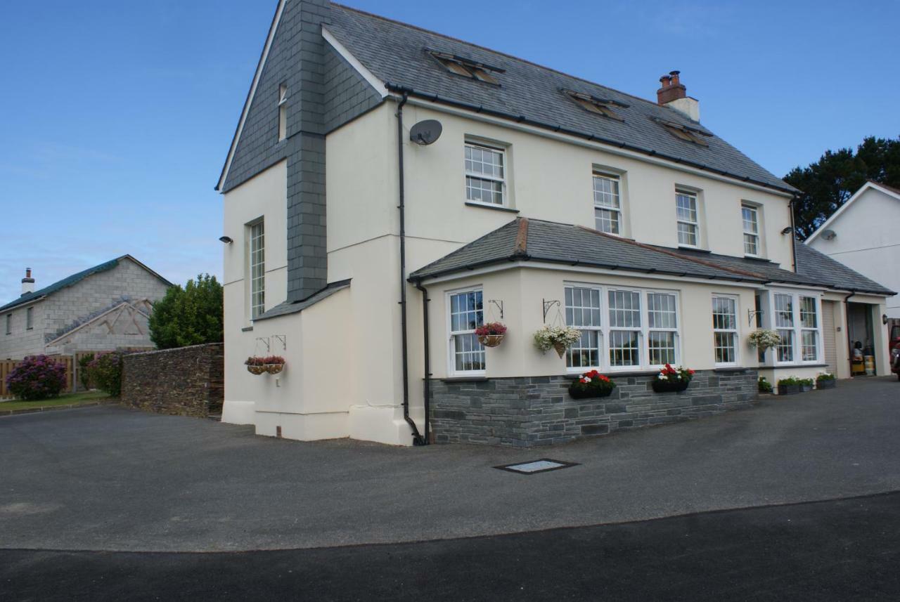 Melorne Farm Acomodação com café da manhã Camelford Exterior foto